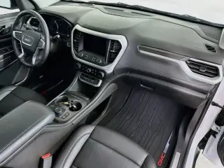 GMC Acadia 2023 4x4 SLT 4dr SUV