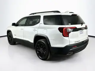 GMC Acadia 2023 4x4 SLT 4dr SUV