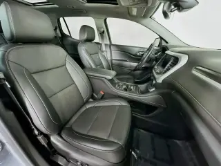 GMC Acadia 2021 4x4 SLT 4dr SUV
