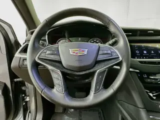 Cadillac XT5 2021 Premium Luxury 4dr SUV