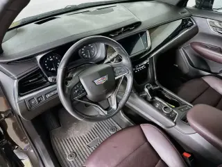 Cadillac XT6 2020 Premium Luxury 4dr SUV