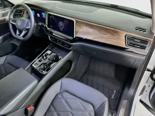 Volkswagen Atlas 2024 SE 4dr SUV w/Technology