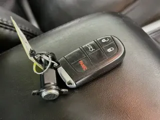 Chrysler 300 2015 Limited 4dr Sedan