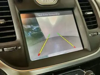 Chrysler 300 2015 Limited 4dr Sedan