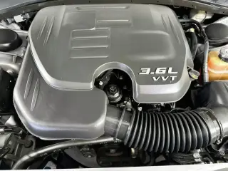 Chrysler 300 2015 Limited 4dr Sedan