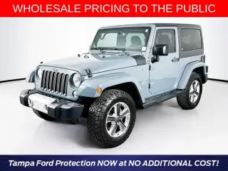 Jeep Wrangler 2014 4x4 Sahara 2dr SUV