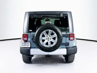 Jeep Wrangler 2014 4x4 Sahara 2dr SUV