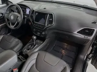 Jeep Cherokee 2021 Latitude Lux 4dr SUV