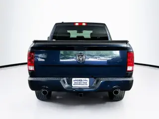 Ram 1500 2018 4x2 Express 4dr Crew Cab 5.5 ft. SB Pickup