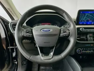 Ford Escape Hybrid 2021 SE 4dr SUV