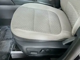Ford Escape Hybrid 2021 SE 4dr SUV