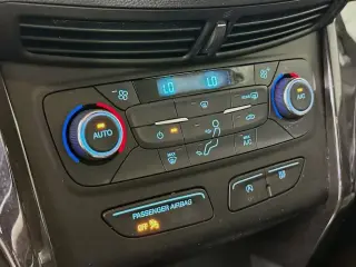 Ford Escape 2017 AWD SE 4dr SUV