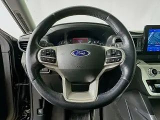 Ford Explorer 2022 AWD XLT 4dr SUV