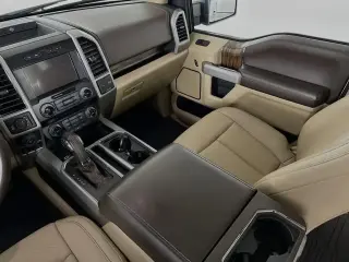 Ford F-150 2018 4x4 Platinum 4dr SuperCrew 5.5 ft. SB