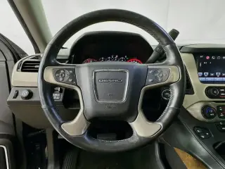 GMC Yukon XL 2016 4x2 Denali 4dr SUV