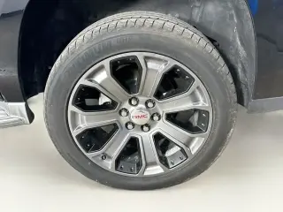 GMC Yukon XL 2016 4x2 Denali 4dr SUV