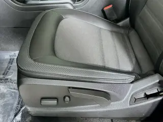 GMC Canyon 2021 4x4 AT4 4dr Crew Cab 5 ft. SB (Cloth)