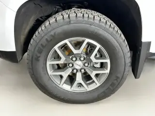 GMC Canyon 2021 4x4 AT4 4dr Crew Cab 5 ft. SB (Cloth)