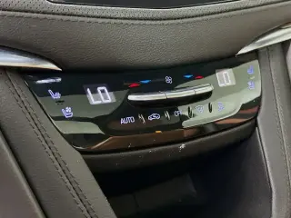 Cadillac XT5 2022 Premium Luxury 4dr SUV