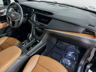 Cadillac XT5 2022 Premium Luxury 4dr SUV