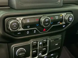Jeep Wrangler Unlimited 2022 4x4 Sport 4dr SUV