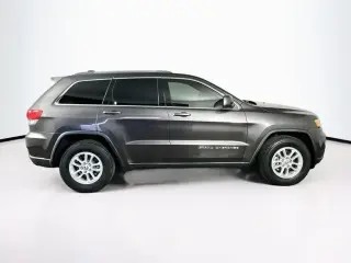 Jeep Grand Cherokee 2019 4x2 Laredo 4dr SUV