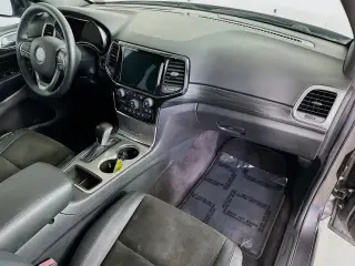 Jeep Grand Cherokee 2019 4x2 Laredo 4dr SUV