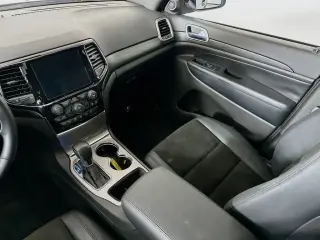 Jeep Grand Cherokee 2019 4x2 Laredo 4dr SUV
