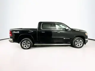 Ram 1500 2019 4x4 Laramie Longhorn 4dr Crew Cab 5.6 ft. SB Pickup