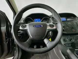 Ford Focus 2013 S 4dr Sedan