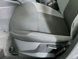 Ford Focus 2013 S 4dr Sedan