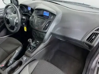 Ford Focus 2013 S 4dr Sedan