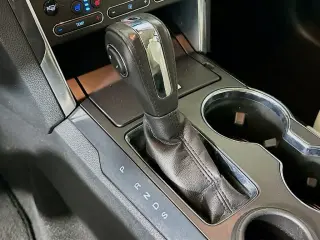 Ford Explorer 2019 Limited 4dr SUV