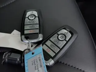 Ford Escape Plug-In Hybrid 2025 PHEV 4dr SUV