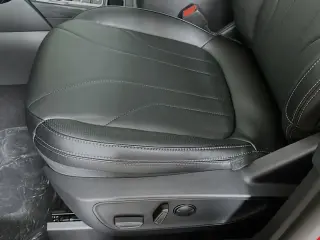 Ford Escape Plug-In Hybrid 2025 PHEV 4dr SUV