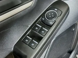 Ford Escape 2022 SE 4dr SUV