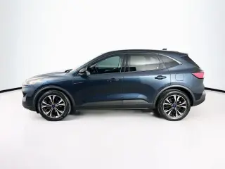 Ford Escape 2022 SE 4dr SUV