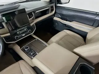 Ford Expedition MAX 2022 4x4 Limited 4dr SUV