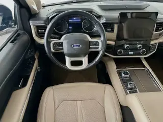 Ford Expedition MAX 2022 4x4 Limited 4dr SUV