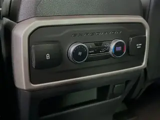Ford Expedition 2024 4x2 XLT 4dr SUV