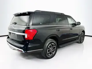 Ford Expedition 2024 4x2 XLT 4dr SUV