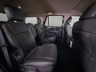 Ford Expedition 2024 4x2 XLT 4dr SUV