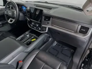 Ford Expedition 2024 4x2 XLT 4dr SUV