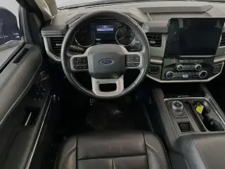 Ford Expedition 2024 4x2 XLT 4dr SUV