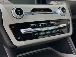 Ford Explorer 2023 AWD XLT 4dr SUV