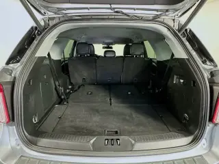 Ford Explorer 2023 AWD XLT 4dr SUV
