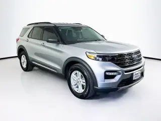 Ford Explorer 2023 AWD XLT 4dr SUV