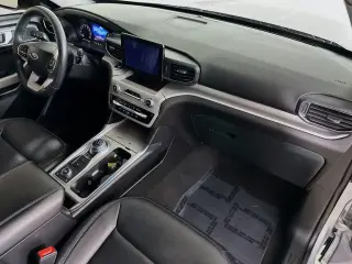 Ford Explorer 2023 AWD XLT 4dr SUV