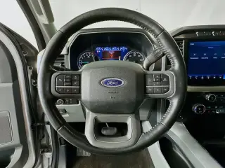 Ford F-150 2021 4x4 XLT 4dr SuperCrew 5.5 ft. SB