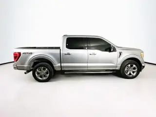 Ford F-150 2021 4x4 XLT 4dr SuperCrew 5.5 ft. SB